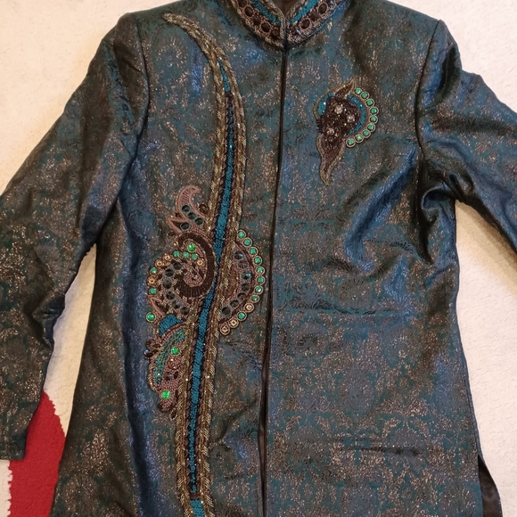 Sherwani Achkin Indian suit - Picture 3 of 10
